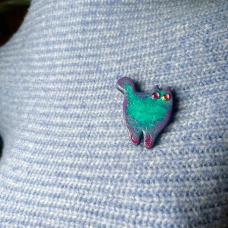 Broche porcelaine chat EMERAUDE