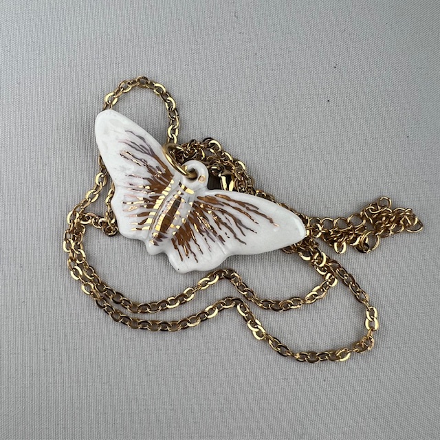 COLLIER OR PAPILLON BLANC VALENTINA 2