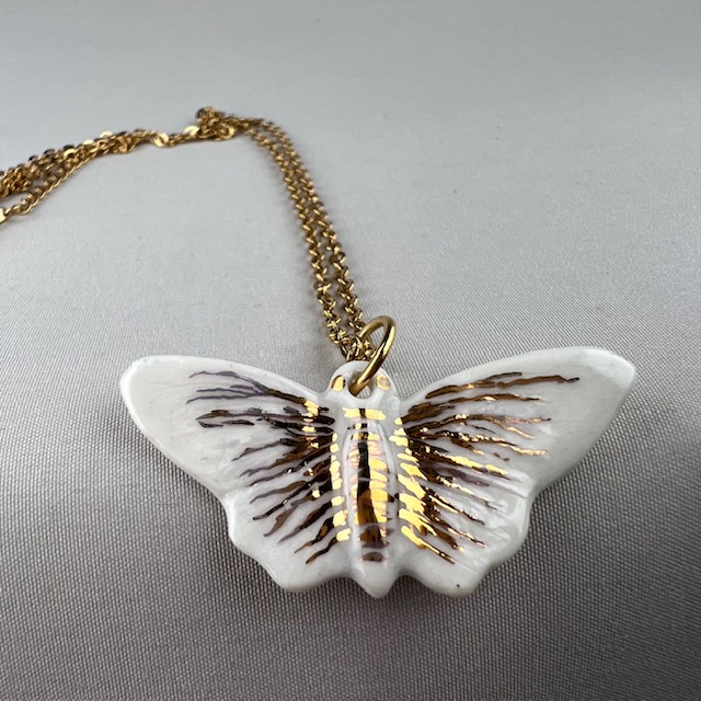 COLLIER OR PAPILLON BLANC VALENTINA 3