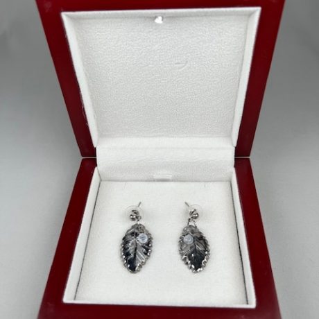 boucle d'oreilles Platine RIVIERA  dans son éccrin